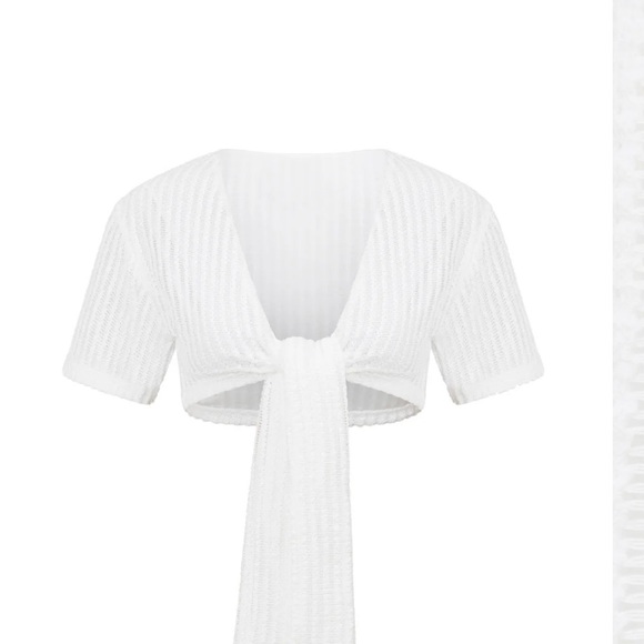 Sabo skirt Elegant White Tie-Front Set - Picture 6 of 6